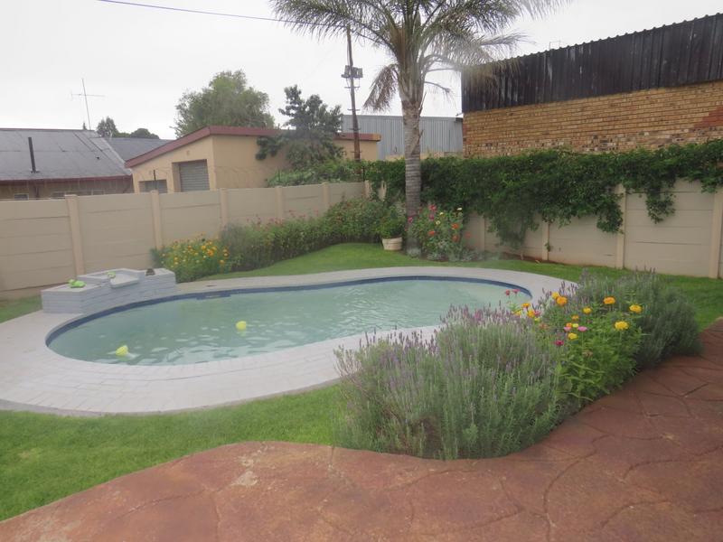 4 Bedroom Property for Sale in Randgate Gauteng