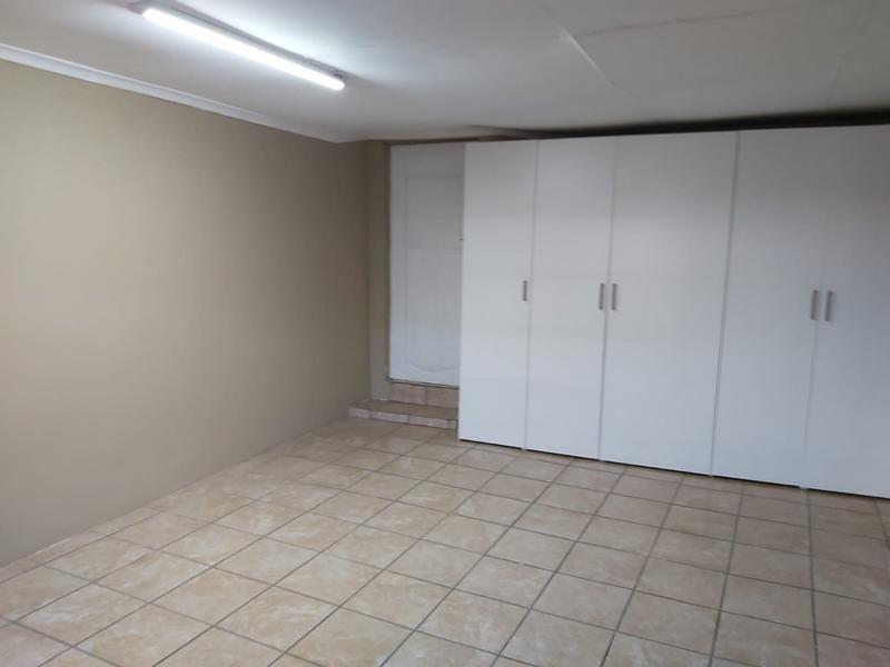 3 Bedroom Property for Sale in Roodepoort Gauteng