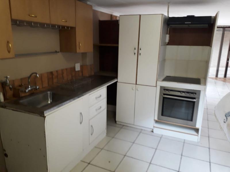 3 Bedroom Property for Sale in Roodepoort Gauteng