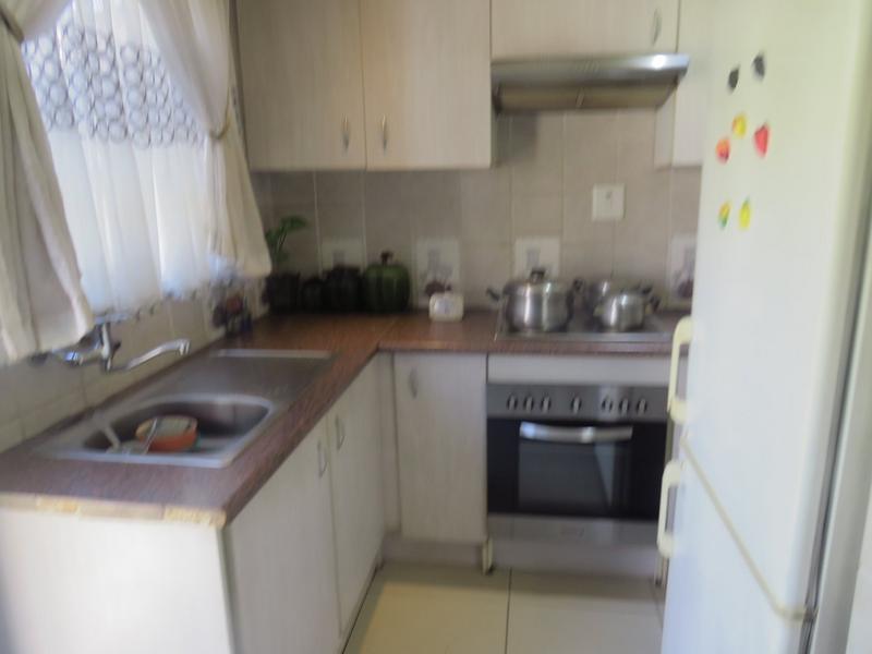 2 Bedroom Property for Sale in Roodepoort Gauteng