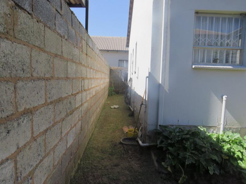 2 Bedroom Property for Sale in Roodepoort Gauteng