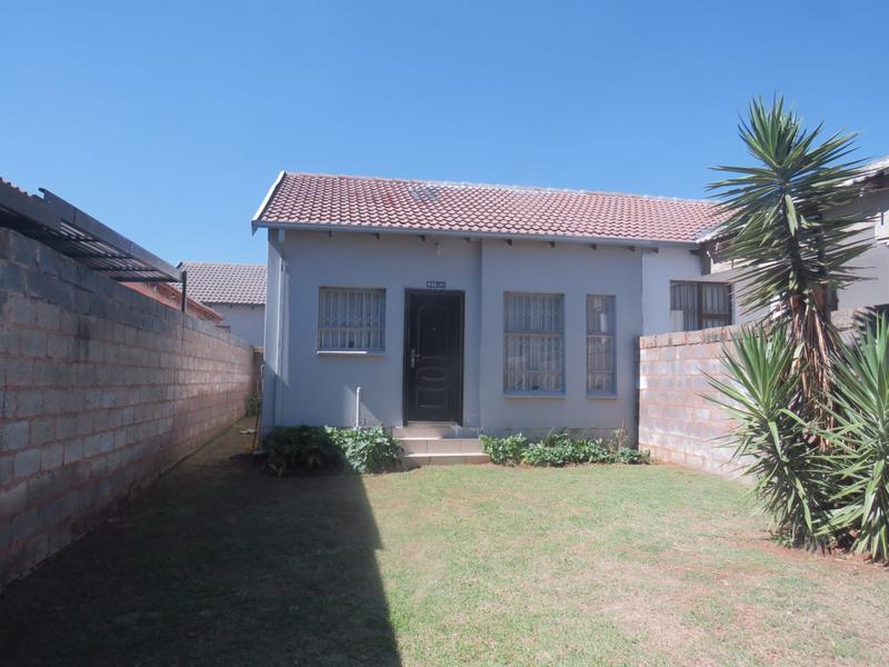 2 Bedroom Property for Sale in Roodepoort Gauteng