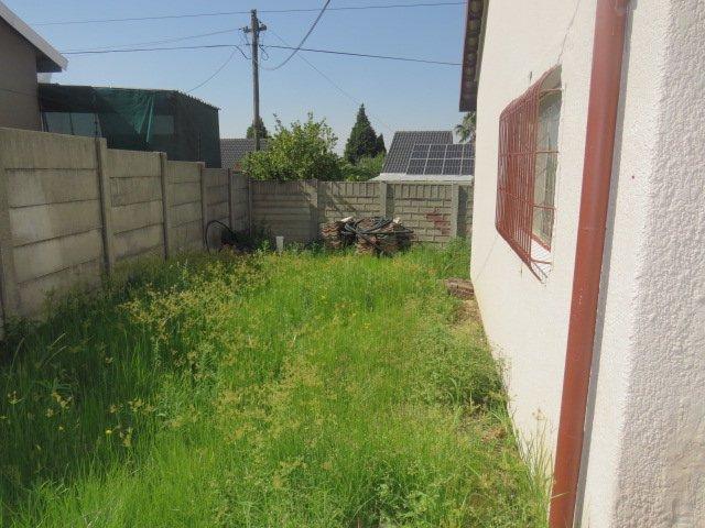 4 Bedroom Property for Sale in Roodepoort Gauteng