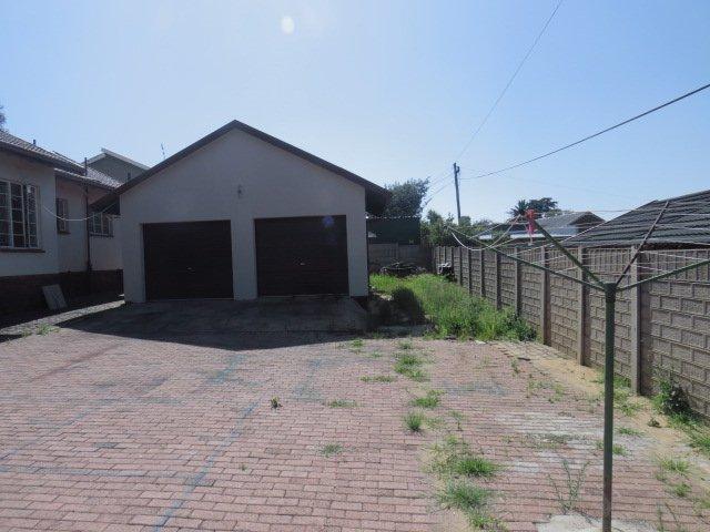 4 Bedroom Property for Sale in Roodepoort Gauteng