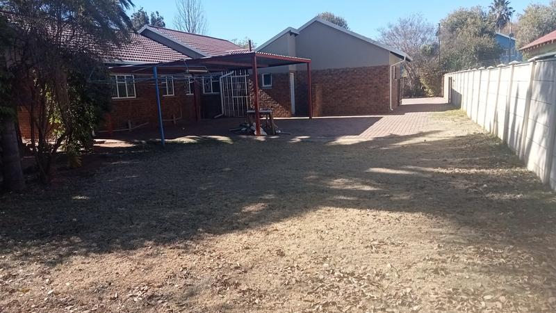 2 Bedroom Property for Sale in Roodepoort Gauteng