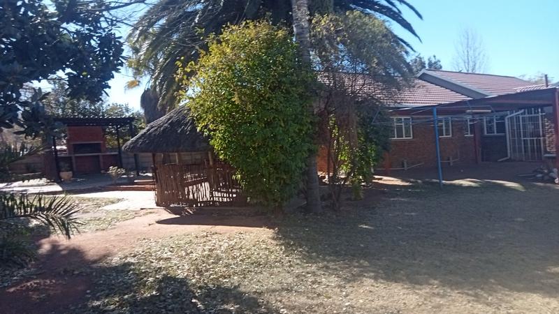 2 Bedroom Property for Sale in Roodepoort Gauteng
