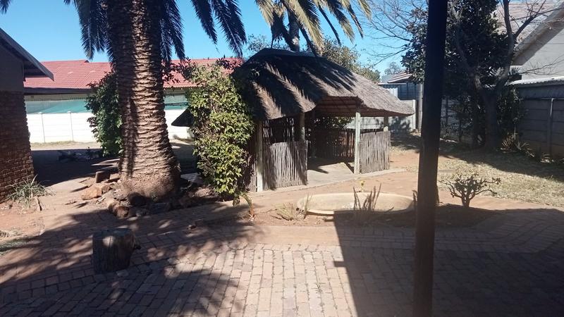 2 Bedroom Property for Sale in Roodepoort Gauteng