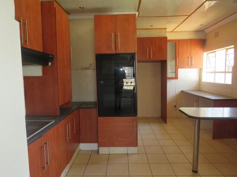 4 Bedroom Property for Sale in Roodepoort Gauteng