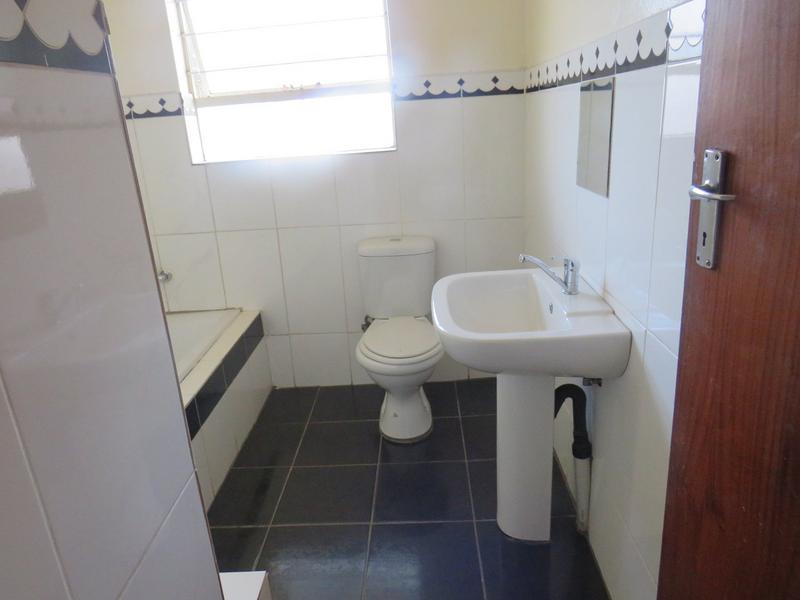 4 Bedroom Property for Sale in Roodepoort Gauteng