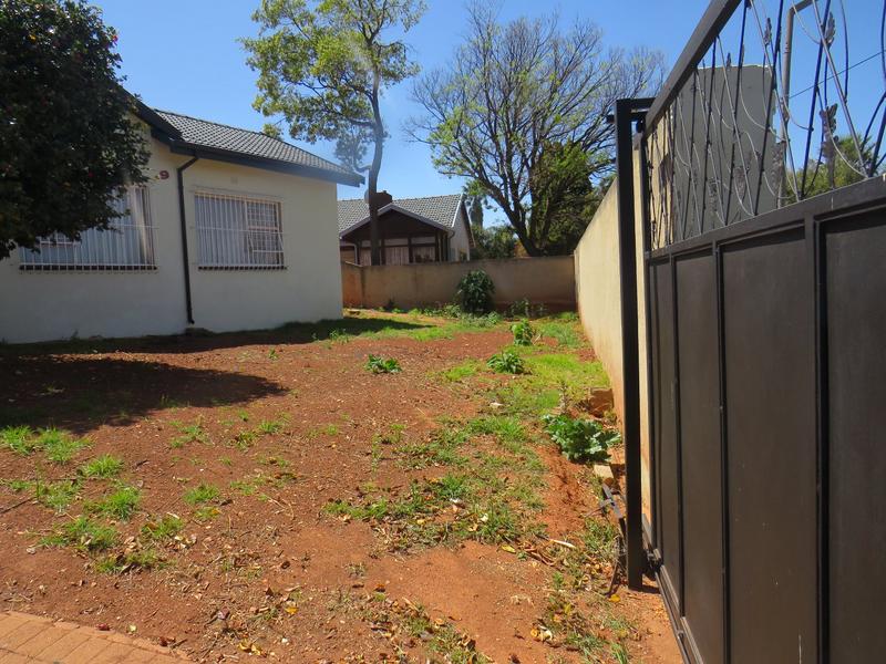 4 Bedroom Property for Sale in Roodepoort Gauteng