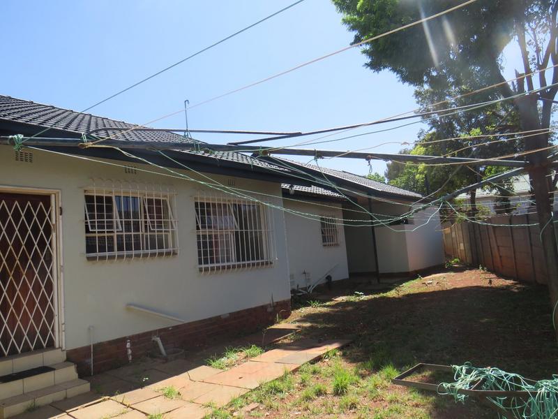 4 Bedroom Property for Sale in Roodepoort Gauteng