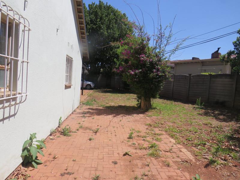 4 Bedroom Property for Sale in Roodepoort Gauteng