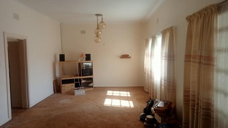 4 Bedroom Property for Sale in Roodepoort Gauteng