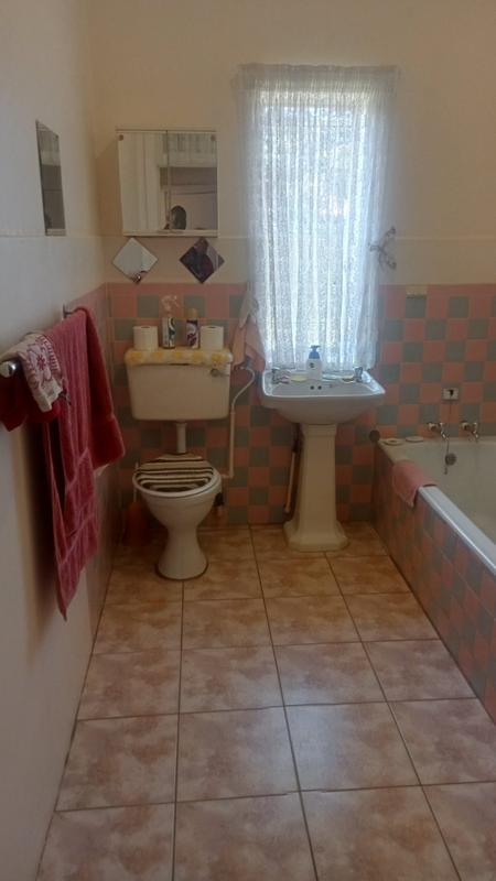 4 Bedroom Property for Sale in Roodepoort Gauteng