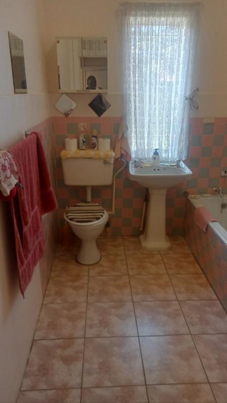 4 Bedroom Property for Sale in Roodepoort Gauteng