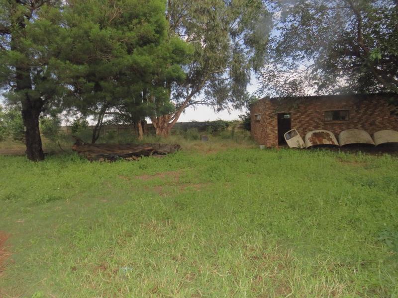 4 Bedroom Property for Sale in Tarlton Gauteng
