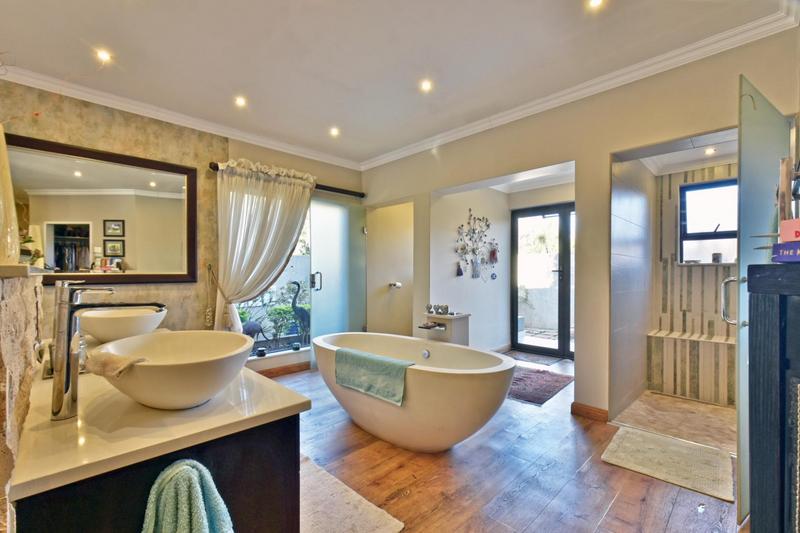 4 Bedroom Property for Sale in Meyersdal Gauteng