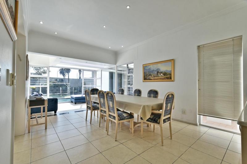 4 Bedroom Property for Sale in Morningside Gauteng