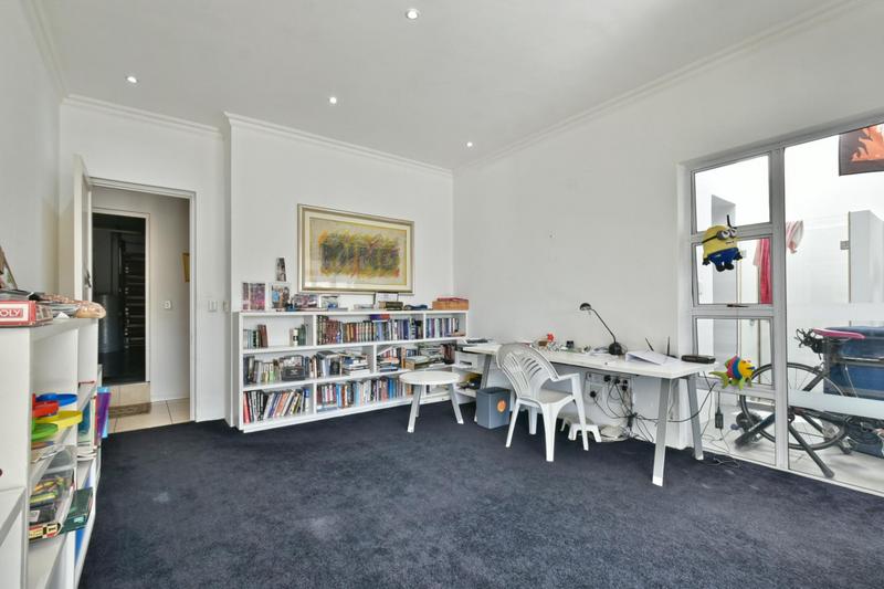 4 Bedroom Property for Sale in Morningside Gauteng