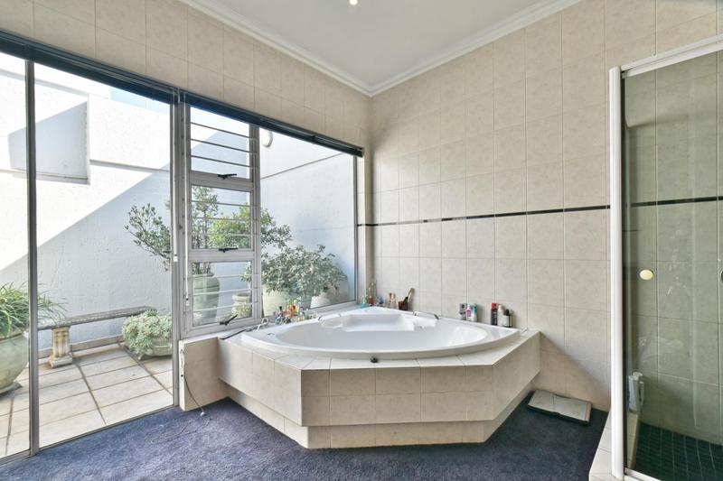 4 Bedroom Property for Sale in Morningside Gauteng