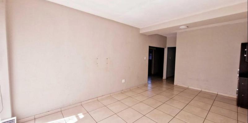 3 Bedroom Property for Sale in New Redruth Gauteng