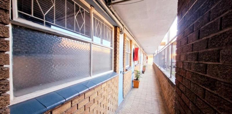 3 Bedroom Property for Sale in New Redruth Gauteng