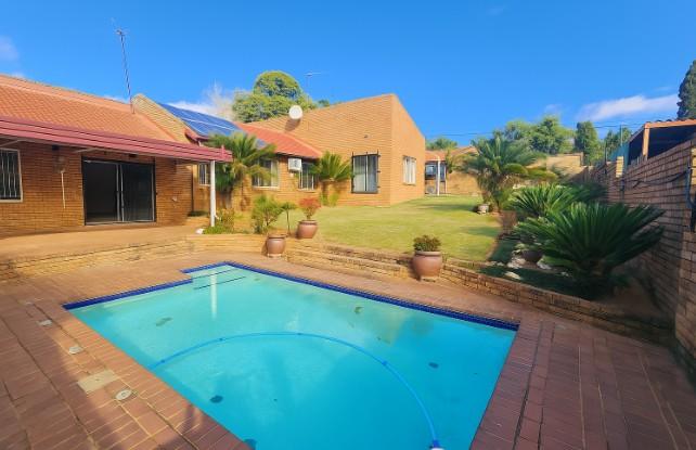 4 Bedroom Property for Sale in Moreleta Park Gauteng