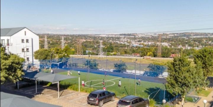2 Bedroom Property for Sale in Modderfontein Gauteng