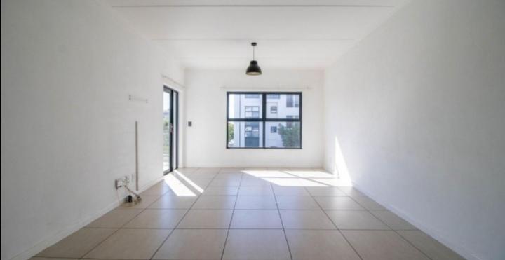2 Bedroom Property for Sale in Modderfontein Gauteng