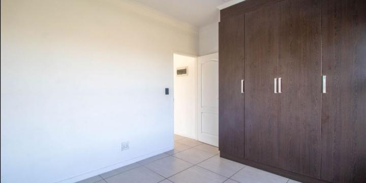 2 Bedroom Property for Sale in Modderfontein Gauteng