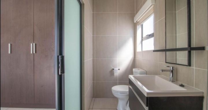 2 Bedroom Property for Sale in Modderfontein Gauteng