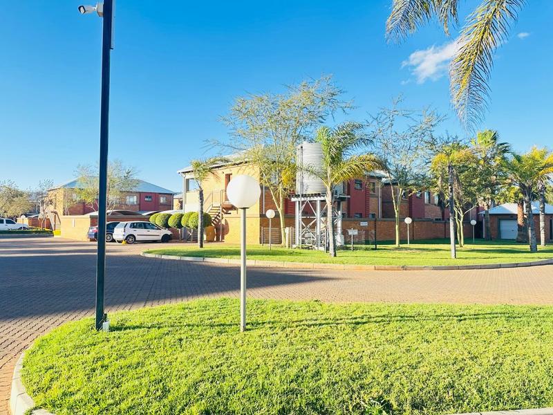 2 Bedroom Property for Sale in Andeon AH Gauteng