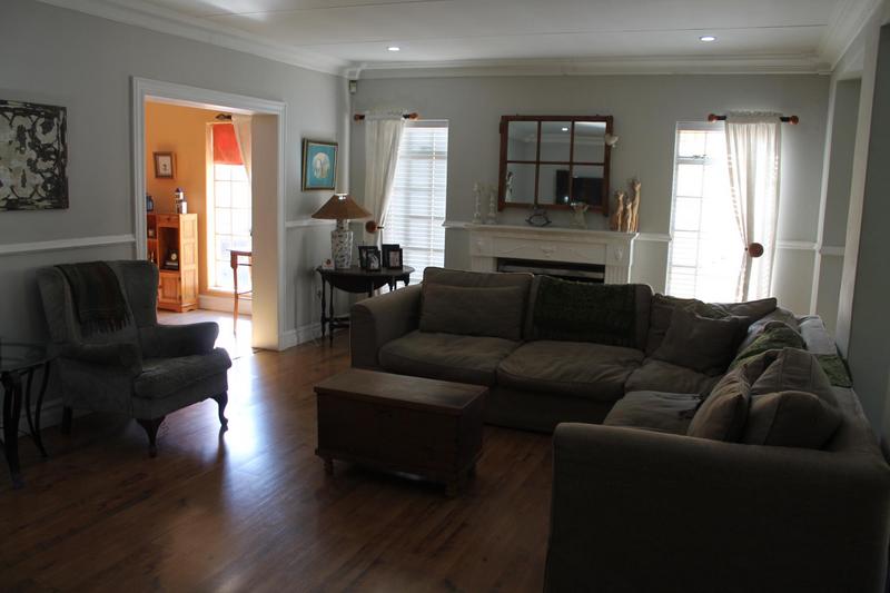 5 Bedroom Property for Sale in Meadowbrook Gauteng