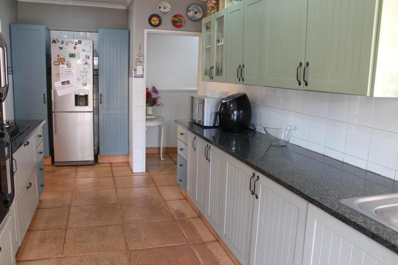 5 Bedroom Property for Sale in Meadowbrook Gauteng