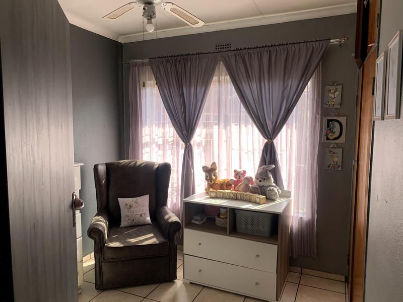 3 Bedroom Property for Sale in Sunward Park Gauteng