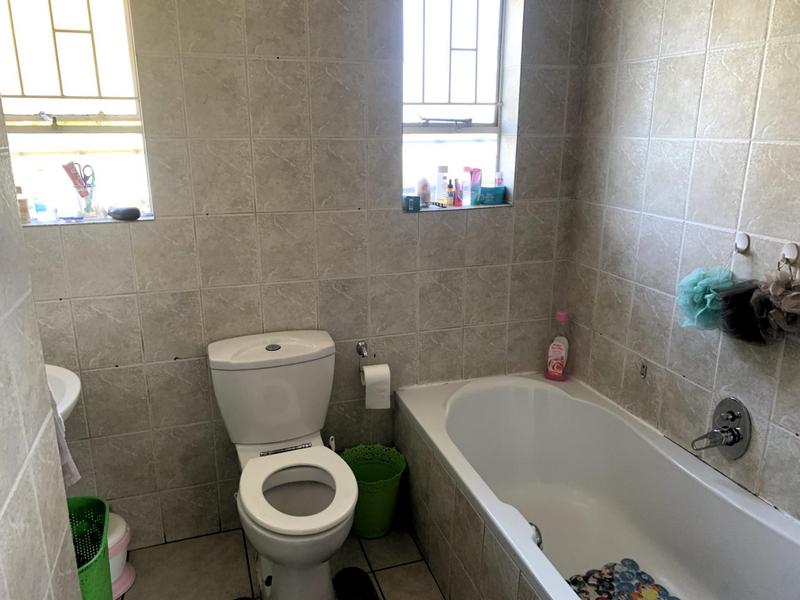 3 Bedroom Property for Sale in Sunward Park Gauteng