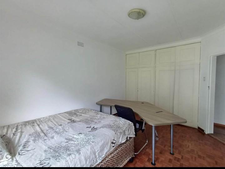To Let 4 Bedroom Property for Rent in Kensington B Gauteng