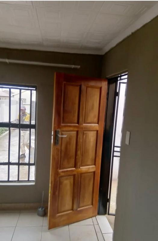 To Let 2 Bedroom Property for Rent in Alberton Gauteng