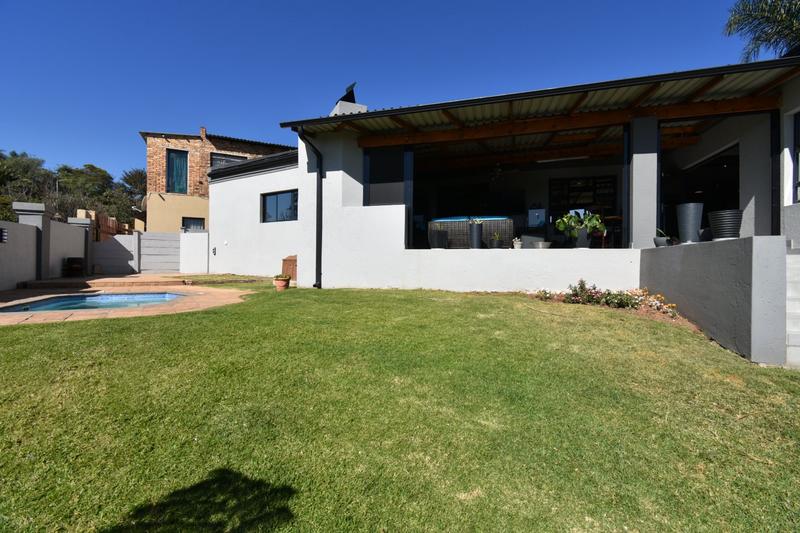 4 Bedroom Property for Sale in Noordkruin Gauteng