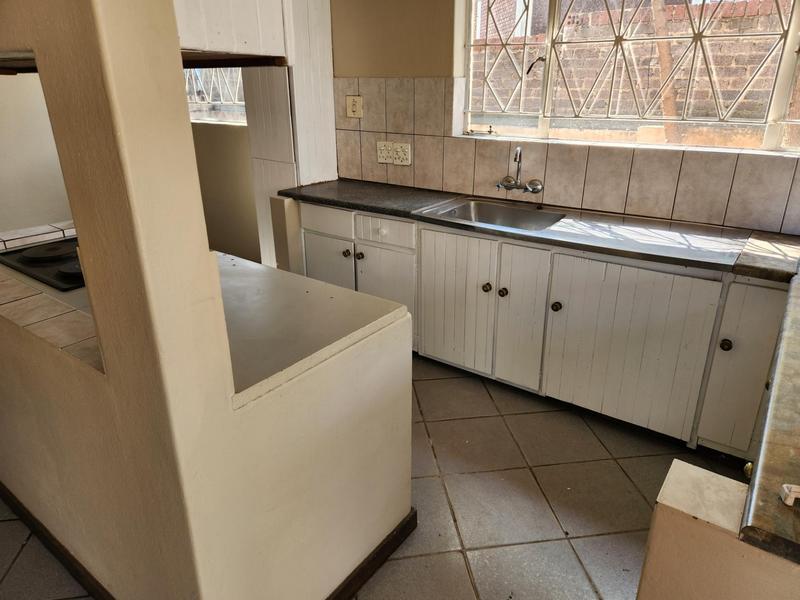To Let 1 Bedroom Property for Rent in Benoni Central Gauteng