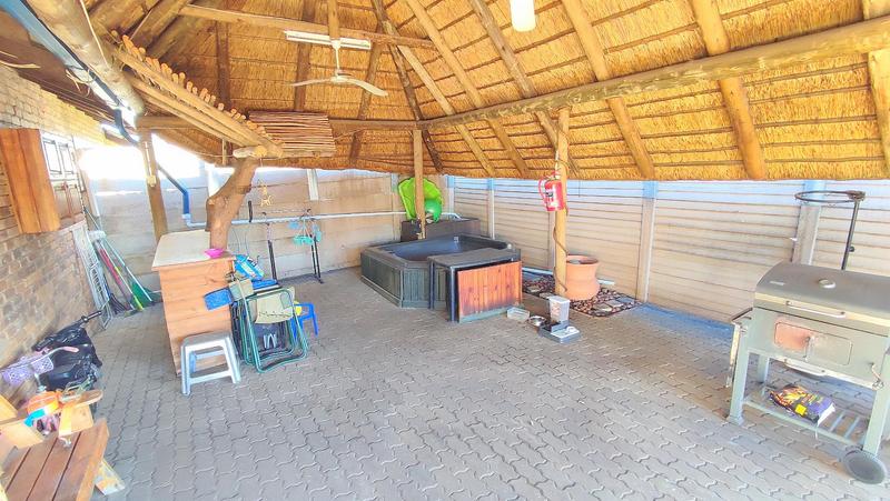 3 Bedroom Property for Sale in Rooihuiskraal North Gauteng