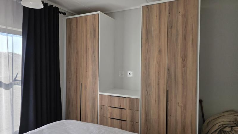 To Let 2 Bedroom Property for Rent in Waterfall Gauteng