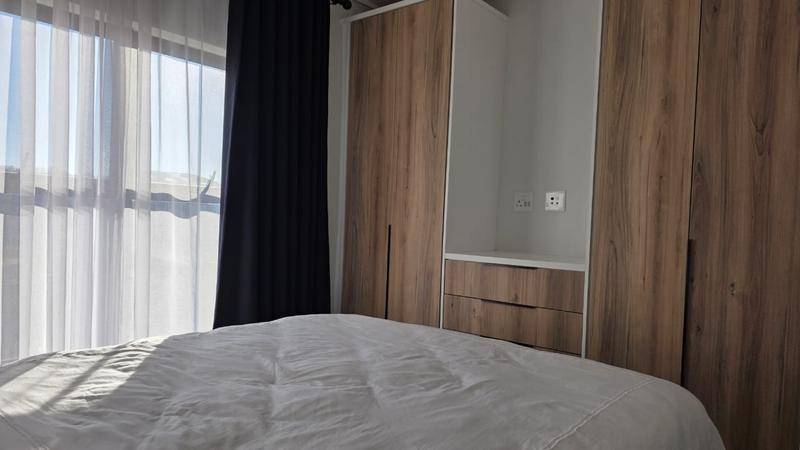 To Let 2 Bedroom Property for Rent in Waterfall Gauteng