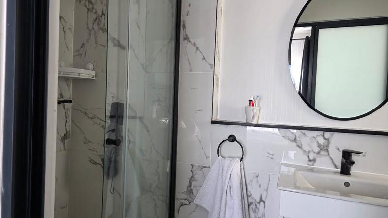 To Let 2 Bedroom Property for Rent in Waterfall Gauteng