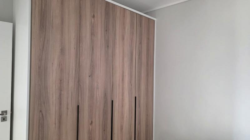 To Let 2 Bedroom Property for Rent in Waterfall Gauteng