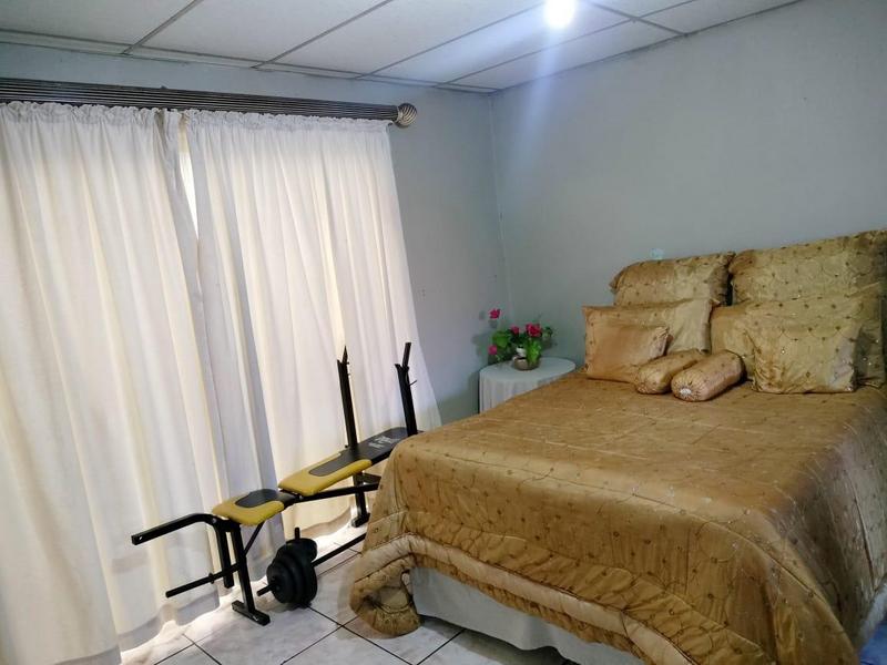3 Bedroom Property for Sale in Vosloorus Ext 2 Gauteng