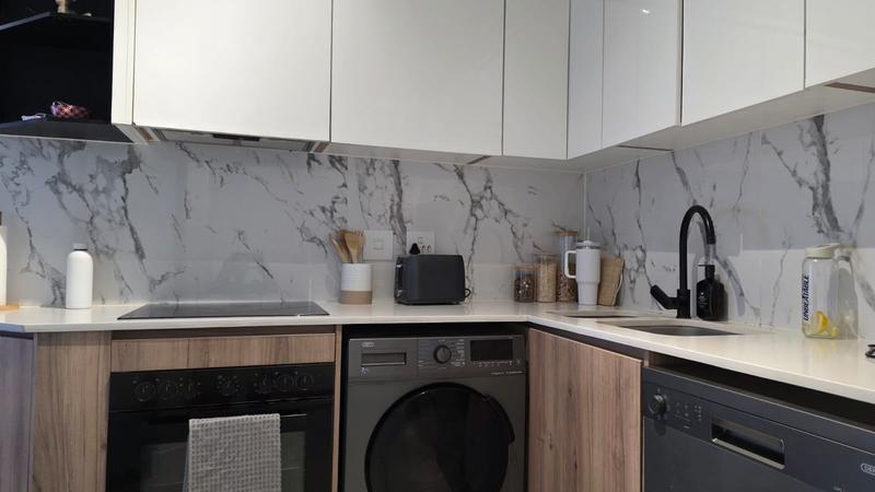 1 Bedroom Property for Sale in Waterfall Gauteng