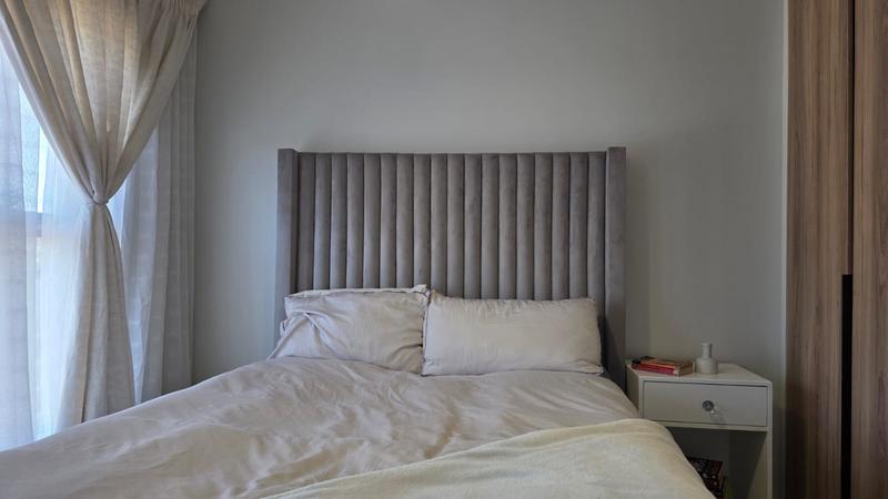 1 Bedroom Property for Sale in Waterfall Gauteng