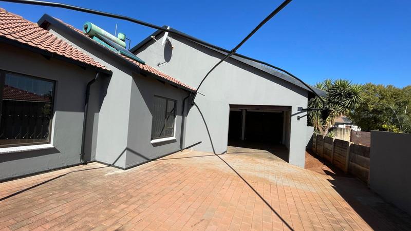 3 Bedroom Property for Sale in The Orchards Gauteng