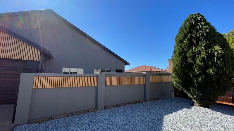 3 Bedroom Property for Sale in The Orchards Gauteng